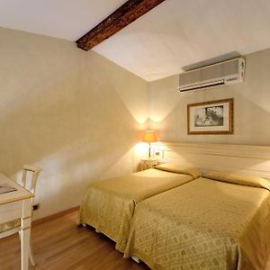Kamer met Twee Aparte Bedden